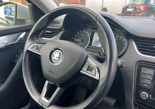 Skoda Octavia cena 46900 przebieg: 259000, rok produkcji 2015 z Krzeszowice małe 704